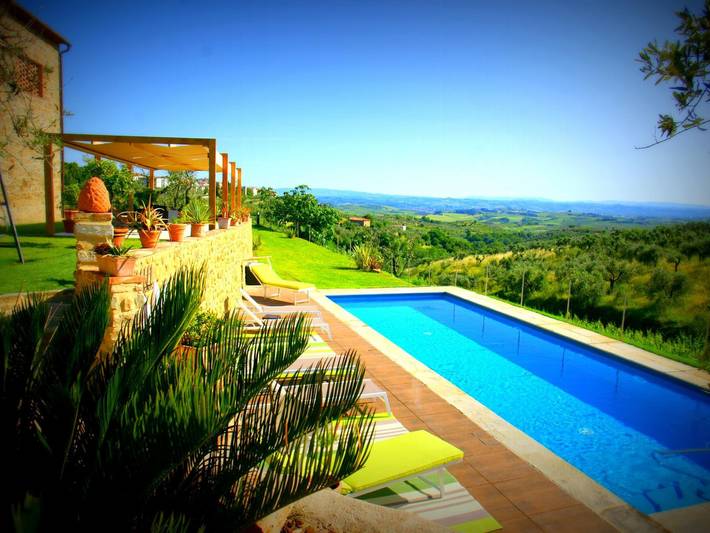 Agriturismo per 8 persone a Vinci
