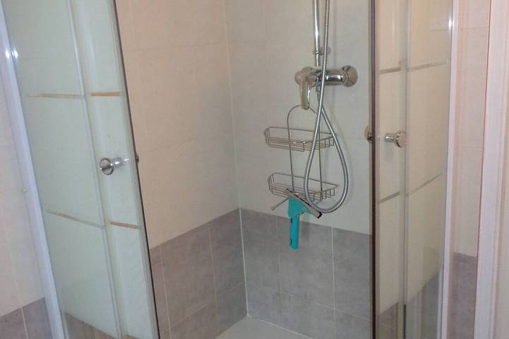 Ganze Wohnung, Quiet 25m2 studio in Rumilly, halfway between Annecy & Aix-les-Bains in Rumilly, Annecy und Umgebung