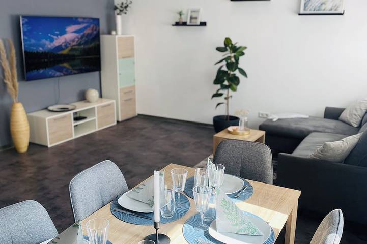Ferienwohnung für 8 Personen, mit Balkon