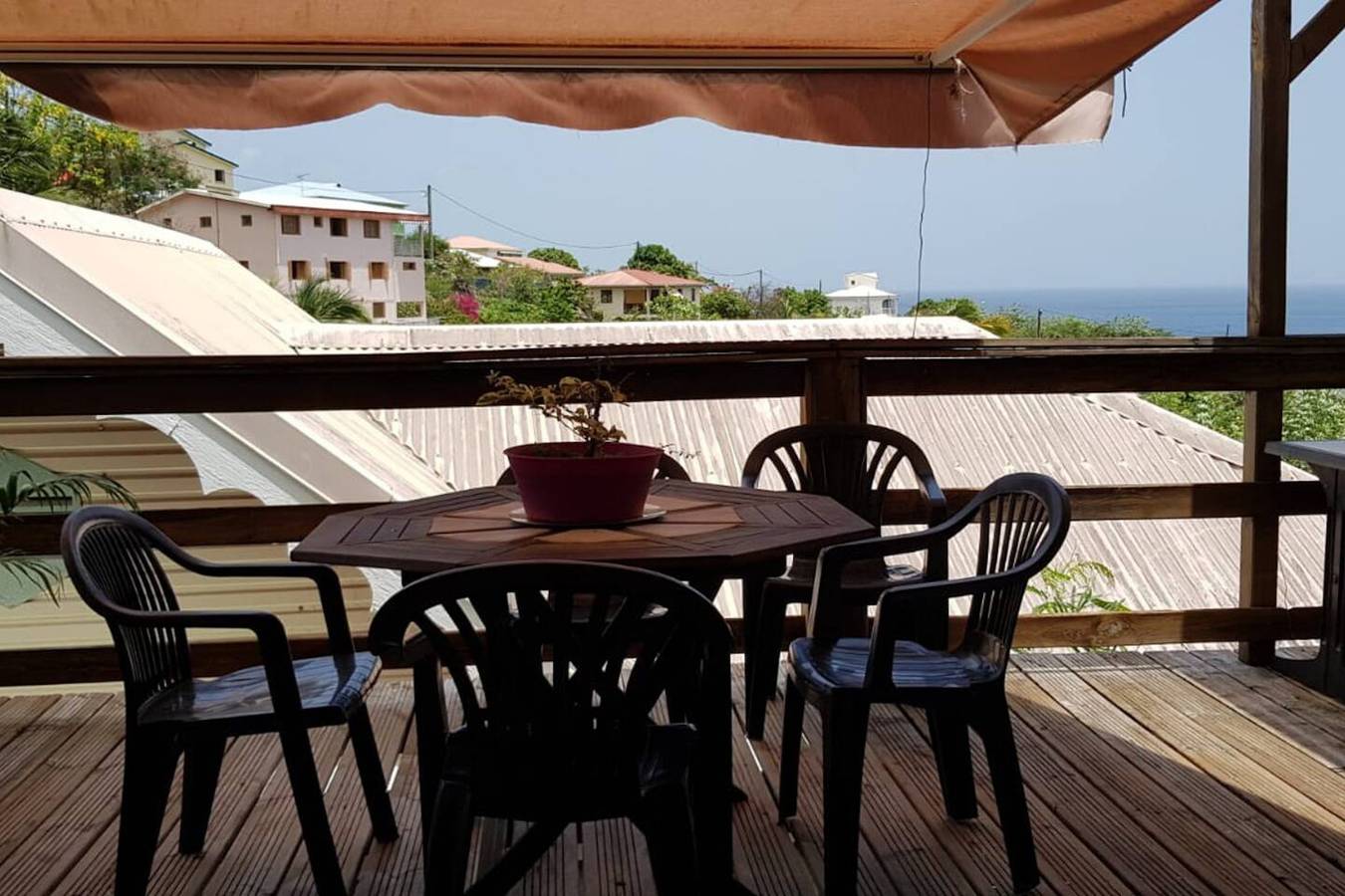Casa encantadora en Fort-de-France con vistas al mar y la montaña in Martinica