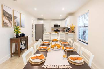 Vacation Rental for 12 Guests in Upper Grand Lagoon, Panama City (Florida), Picture 2