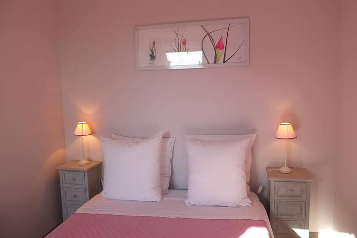 Location de vacances pour 6 personnes, avec terrasse et jardin à Milhac - 3