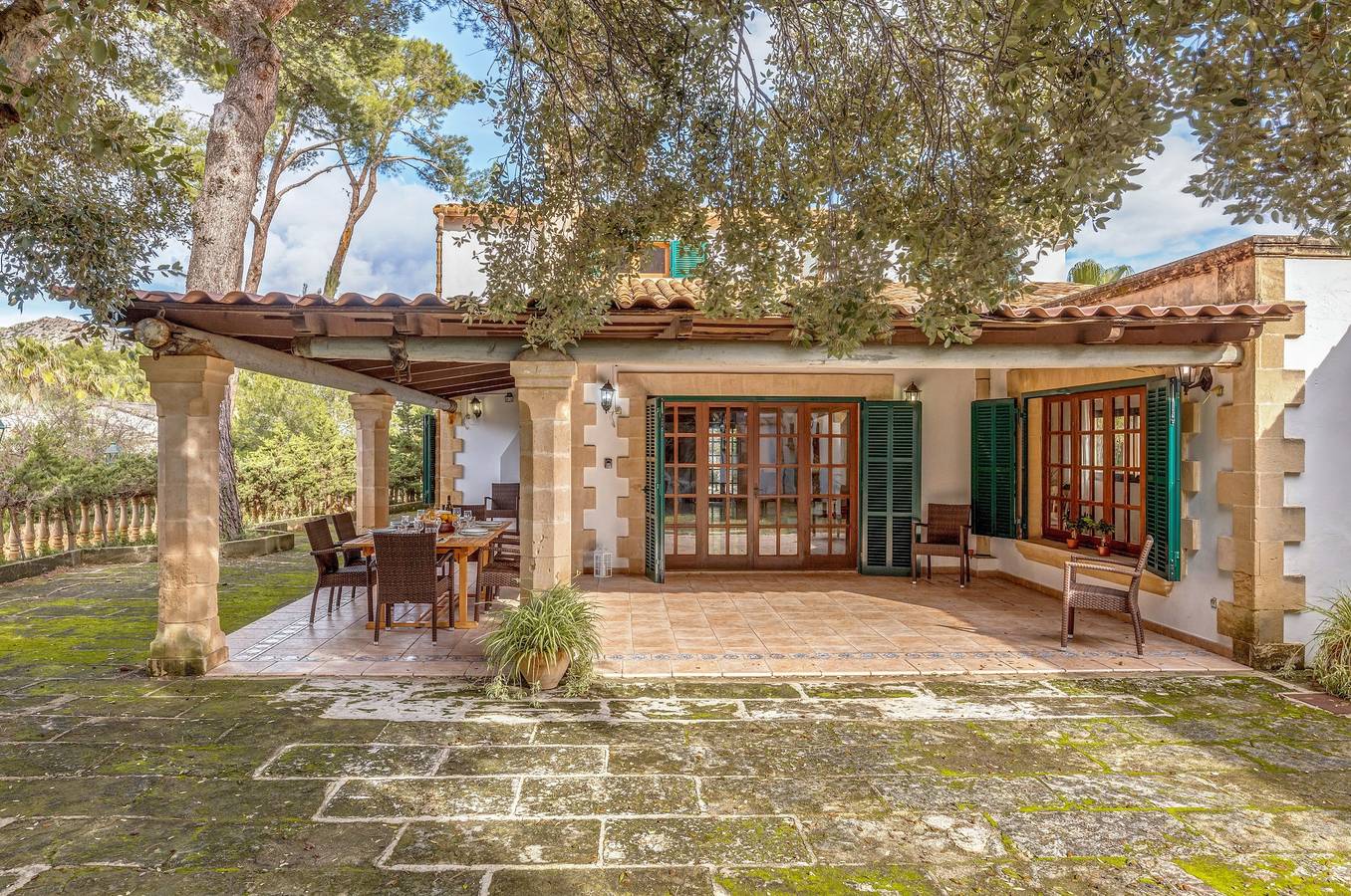 Villa with Charme and Large Pool - Villa Gran Voramar in Cala Sant Vicenc, Pollença