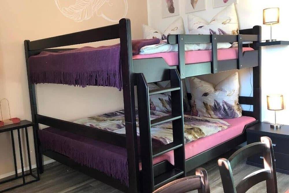 Ganze Wohnung, Ferienwohnung Auszeit mit Kamin und Südbalkon in Chemnitz, Chemnitz und Umgebung