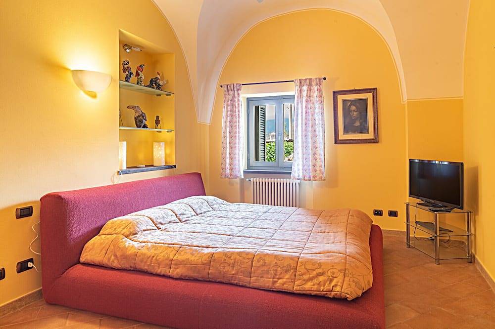 Appartamento intero, Villa L'orizzonte con vista in Verezzi, Borgio Verezzi