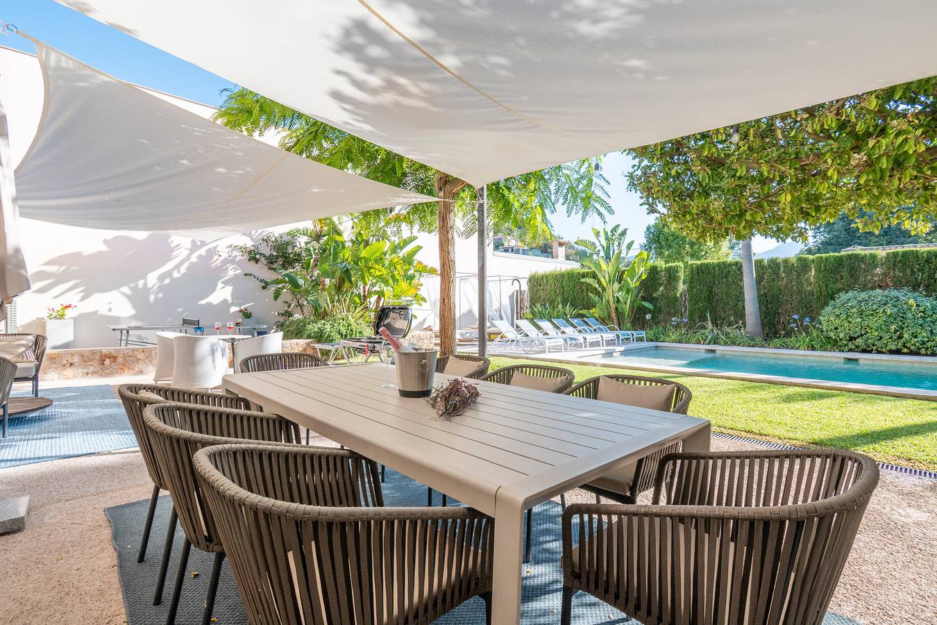 Villa 'Maronja' con piscina privata, Wi-Fi e aria condizionata in Pollença Città, Pollença