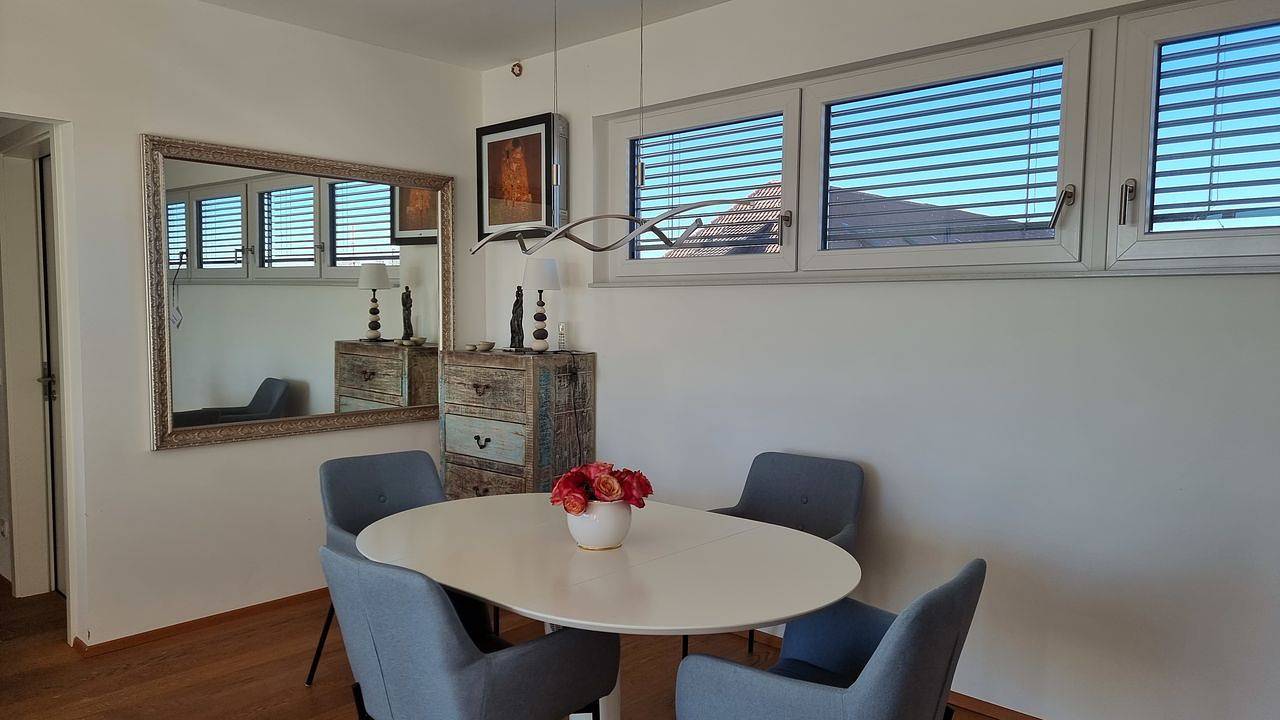 Ganze Ferienwohnung, Ferienwohnung für 2 Personen (80 m²) in Friedrichshafen in Friedrichshafen, Region Bodensee-Oberschwaben