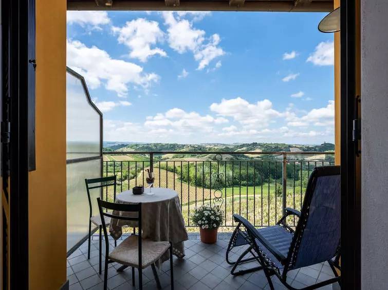 Geheel appartement, 2 Kamers 2 Personen in Vinchio, Langhe