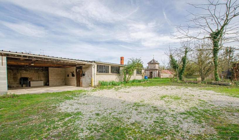 Location de vacances pour 4 personnes, avec terrasse et jardin, adapté aux familles à Saint-Lyé - 4