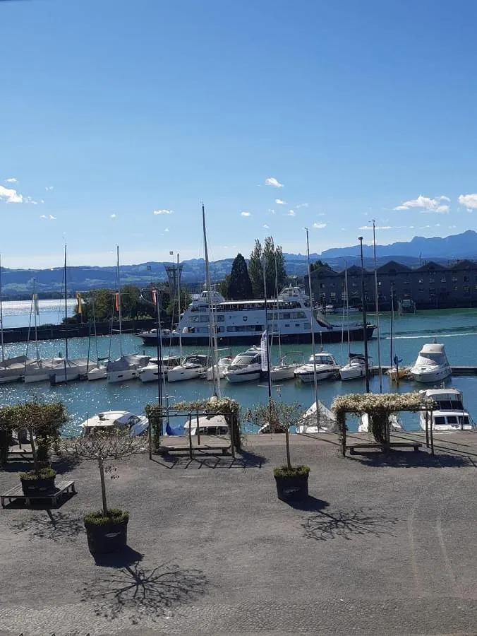 Ferienwohnung für 3 Personen, mit Ausblick und Seeblick, mit Haustier - 1