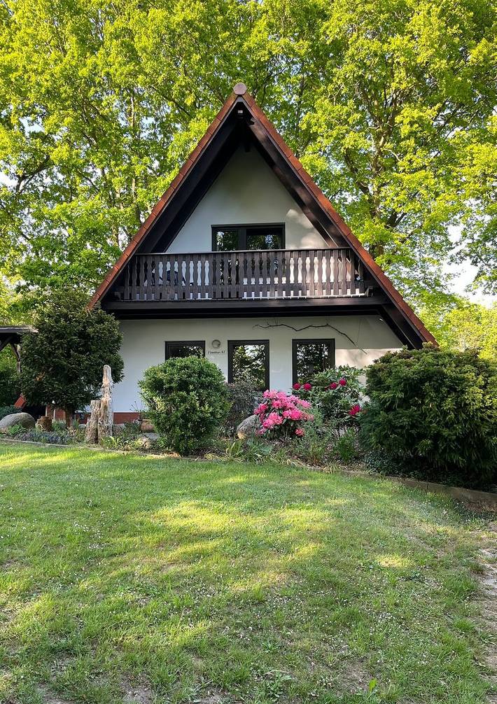 Ferienhaus für 4 Personen, mit Balkon und Terrasse in Marlow