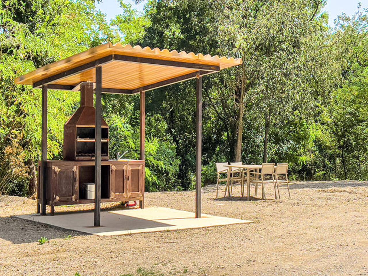 Apartamento entero, Casa cerca de Castellfollit y volcanes in Montagut y Oix, Garrotxa