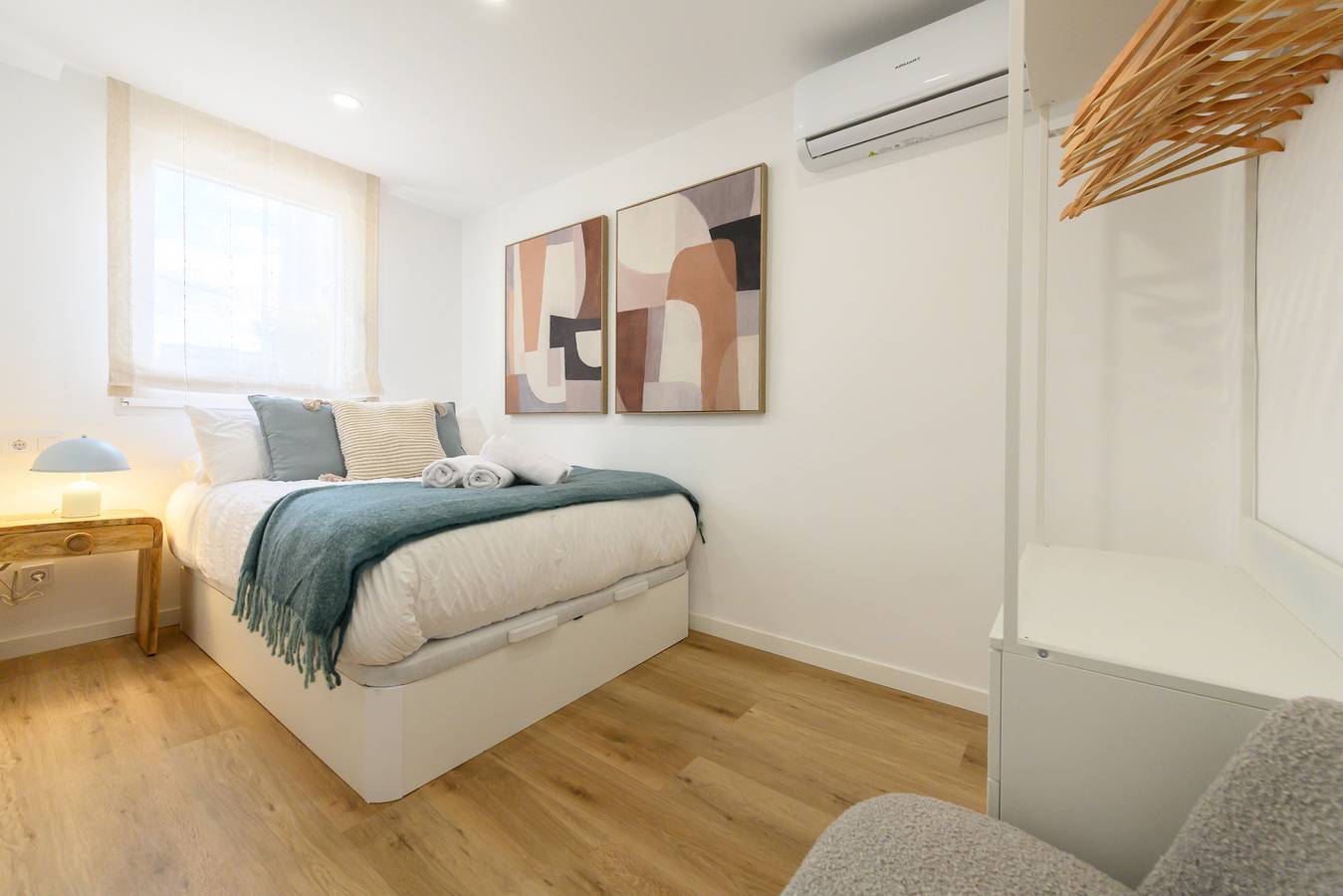 Entire apartment, M (Gco69Bd) Apartamento de 3 dormitorios in Madrid, Madrid Province