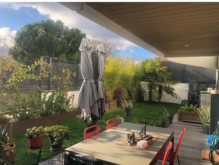 Apartamento de vacaciones para 6 personas, con balcón además de vistas y piscina - 1