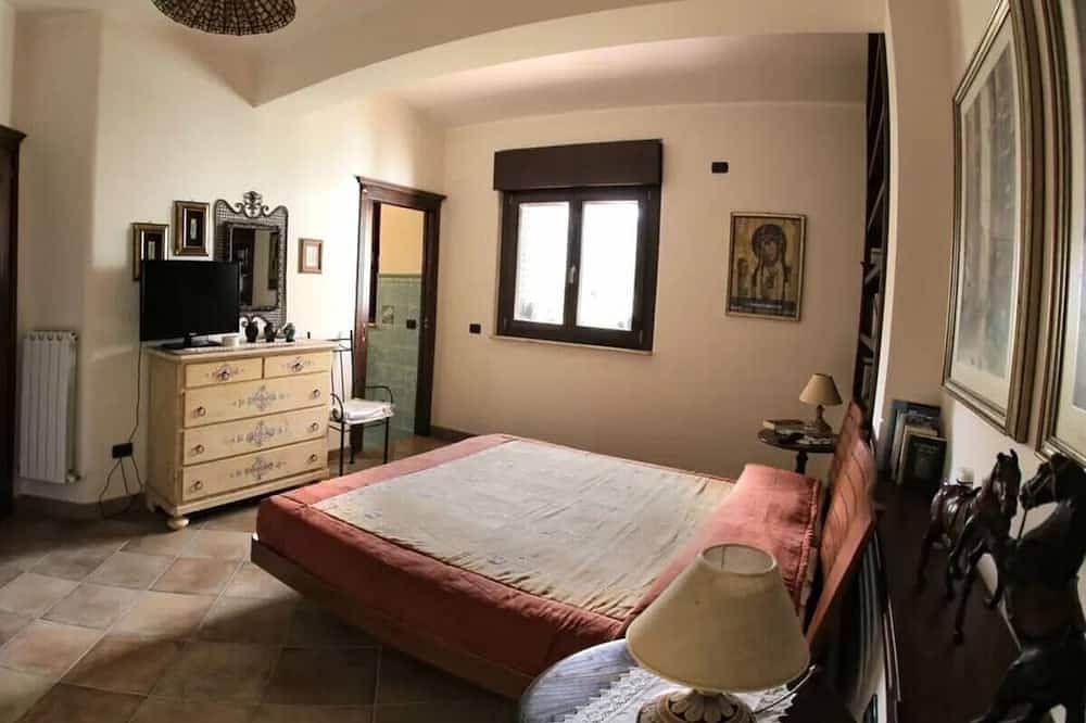 Villa La Sila - Private villa with pool in Palmi, Reggio Calabria Provinz