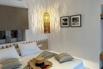 Villa for 3 People in Milos, Cyclades, Photo 4