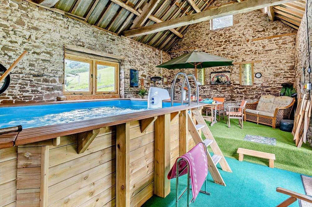 1 Bed in Abergavenny (oc-bn113) in Brecon Beacons