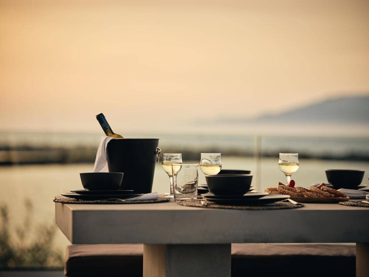 Lalune Seaside Villa, Zante Zen By Thinkvilla in Ψαρού, Αλυκές