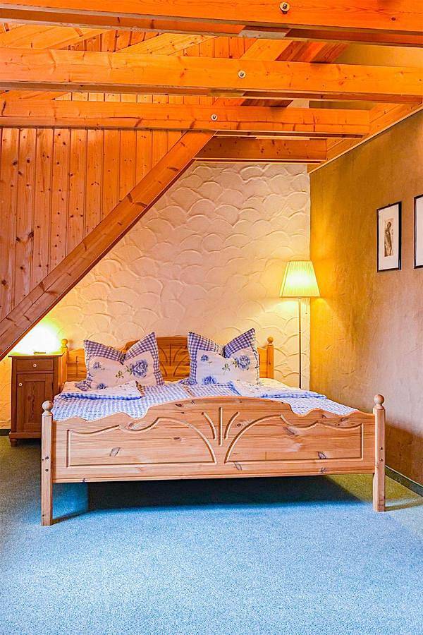 Hotel Olbernhau mit Sauna - Kleines Landhotel zur Ofenschenke in Pfaffroda, Erzgebirge