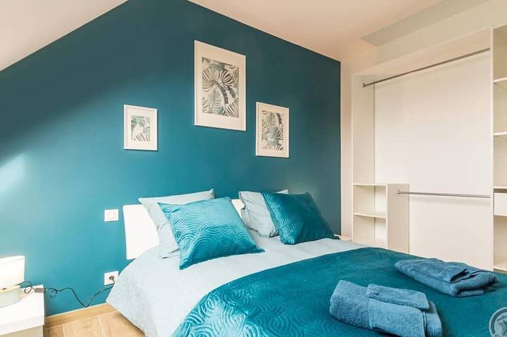 Gîte pour 8 personnes, avec terrasse ainsi que jacuzzi et jardin à Angoville-sur-Ay - 3