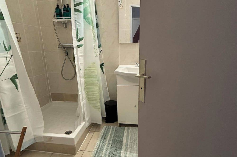 Entire apartment, Logement à 15 Minutes de Paris in Meudon, Hauts-de-Seine