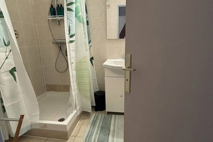 Ganze Wohnung, Logement à 15 Minutes de Paris in Meudon, Hauts-de-Seine