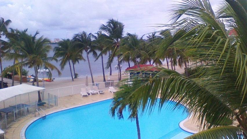 Gîte pour 2 personnes, avec jardin ainsi que vue et piscine dans Nettlé Bay - 4