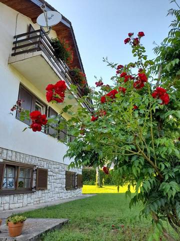 Chambre d’hôte pour 2 personnes, avec jardin dans Plitvička Jezera