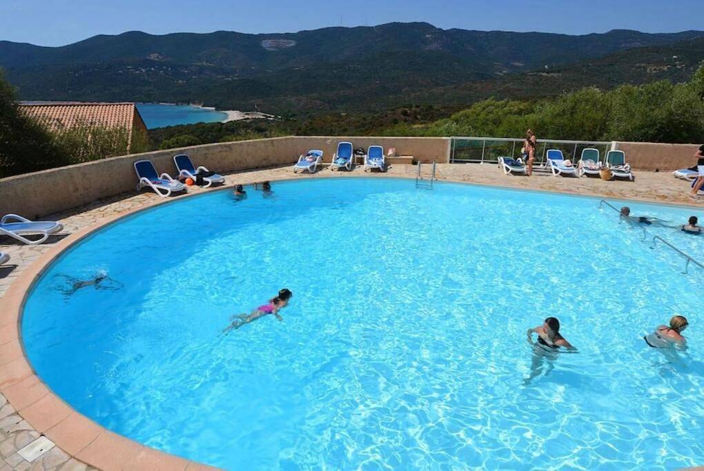 Appartement entier, Three-Bedroom Apartment in Serra-di-Ferro, Région d'Ajaccio