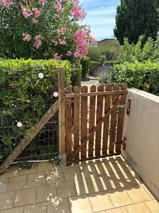 Gîte pour 3 personnes, avec terrasse dans Plage Robinson - 3