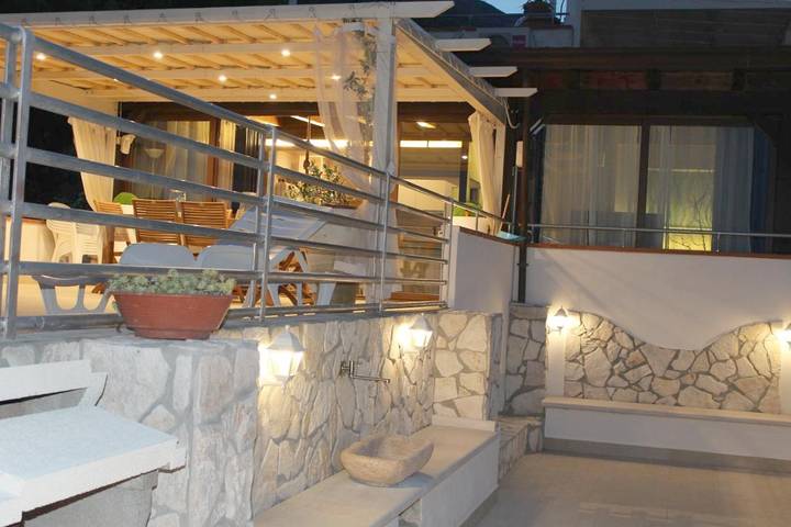 Location de vacances pour 6 personnes, avec vue et terrasse à Formia - 2