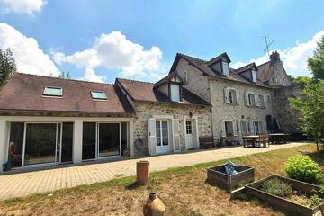 Gîte pour 15 personnes, avec jardin, animaux acceptés dans Chouy