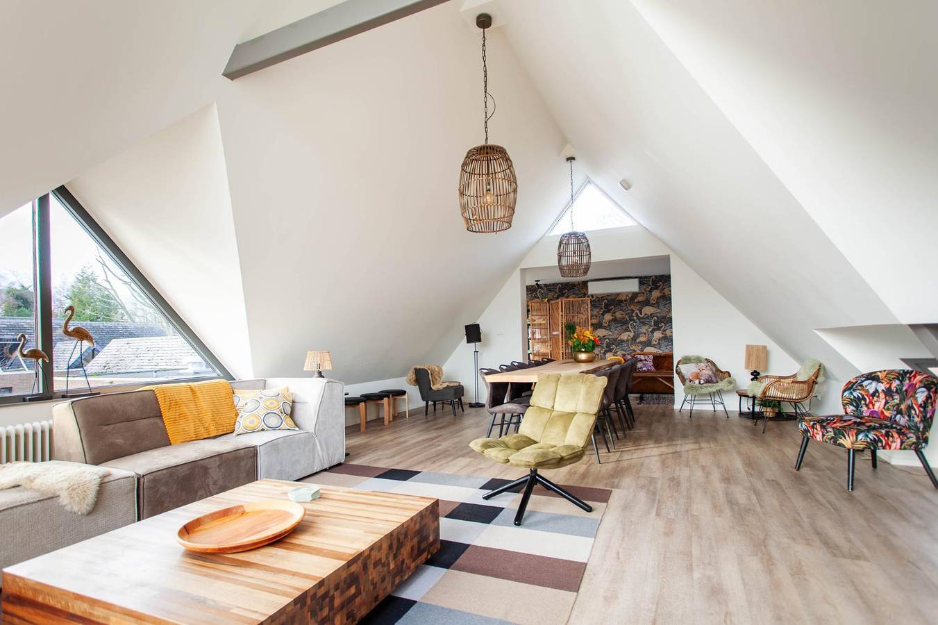 14P 9B villa Aquarius close to forest and lake in IJsselmeer