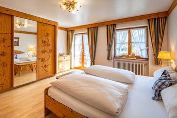Ferienwohnung für 4 Personen, mit Sauna und Balkon sowie Ausblick und Garten, kinderfreundlich in Rubi