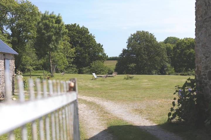 Location de vacances pour 3 personnes, avec vue et jardin à Gratot - 2
