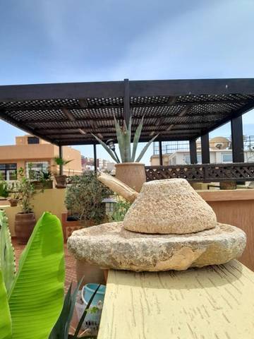 Gîte pour 2 personnes, avec vue et jardin dans Tamraght Ouzdar