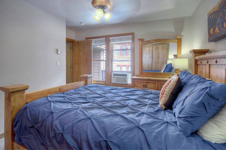 Vacation rental for 6 people, with hot tub and pool as well as balcony in Durango (Colorado)