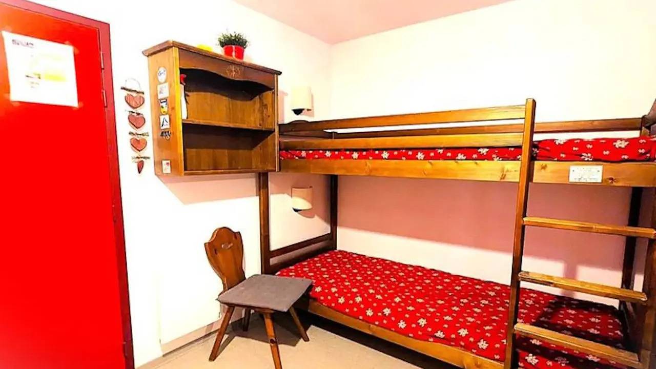 Entire holiday apartment, Ferienwohnung für 6 Personen (36 m²) in Pelvoux in Vallouise-Pelvoux, Écrins National Park