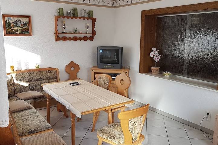 Ferienhaus für 6 Personen, mit Garten und Terrasse, mit Haustier in Zella-Mehlis - 4