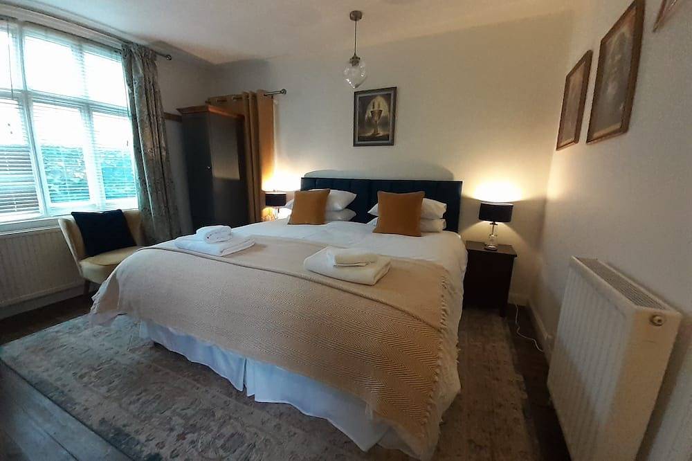 Komfort-Doppelbett oder zwei Einzelbetten-Ensuite mit Dusche in Glastonbury, Somerset