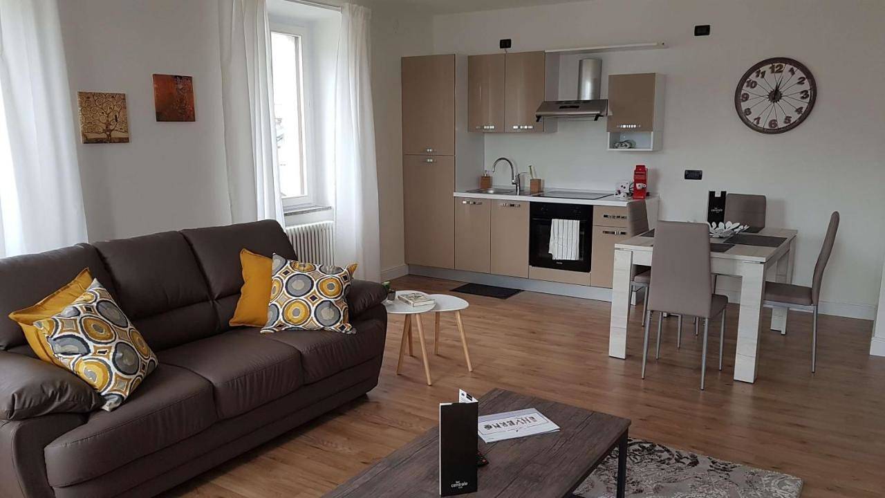 Appartement entier, Two-Bedroom Apartment in Cles, Massif de Brenta