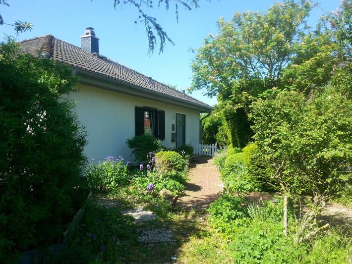 Ferienhaus für 6 Personen, mit Garten und Terrasse sowie Ausblick, kinderfreundlich in Nordstrand - 2