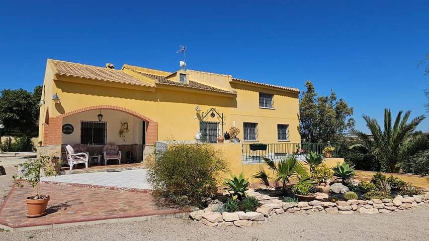 Casa de huéspuedes para 2 personas, con jardín además de vistas y piscina en Huerta de Murcia - 2