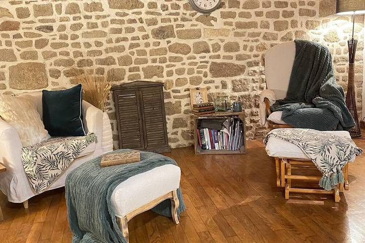 Gîte pour 2 personnes, avec Jacuzzi à Montviron