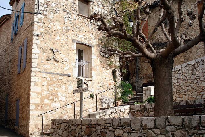 Location de vacances pour 5 personnes, avec Jardin à Bauduen