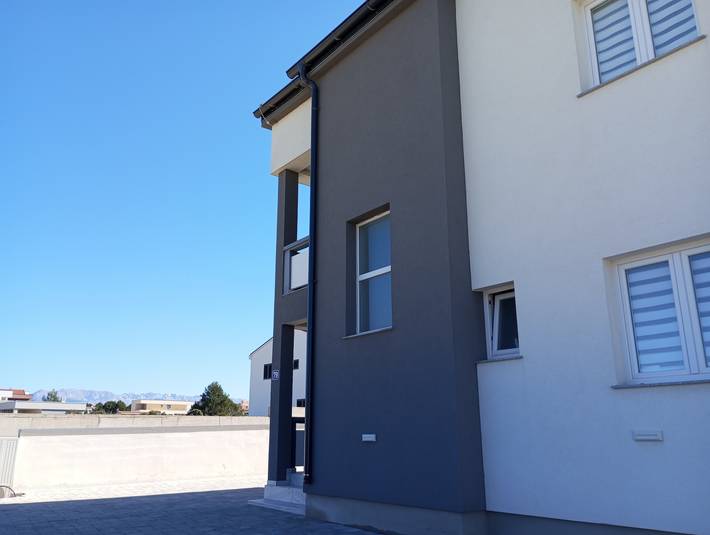 Ferienwohnung für 4 Personen, mit Pool und Balkon/Terrasse in Vrsi