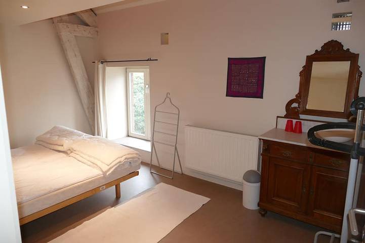 Location de vacances pour 18 personnes, avec Terrasse et Jardin à Dinant - 4