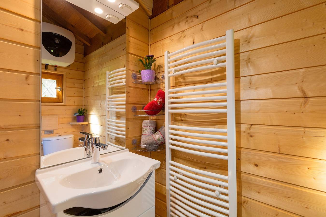 Chalet 'Sauvage' met bergzicht, privéterras en Wi-Fi, foto 13