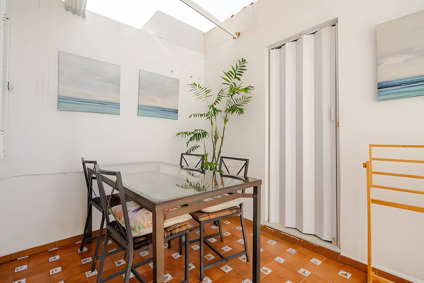 Holiday Home '1st Line Beach, 3 Bedrooms Islantilla' with Private Garden in Urbasur, Isla Cristina