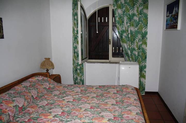 Villa avec jardin composé de 3 étages avec 6 chambres et 5 salles de bains in Torre Olevola, San Felice Circeo